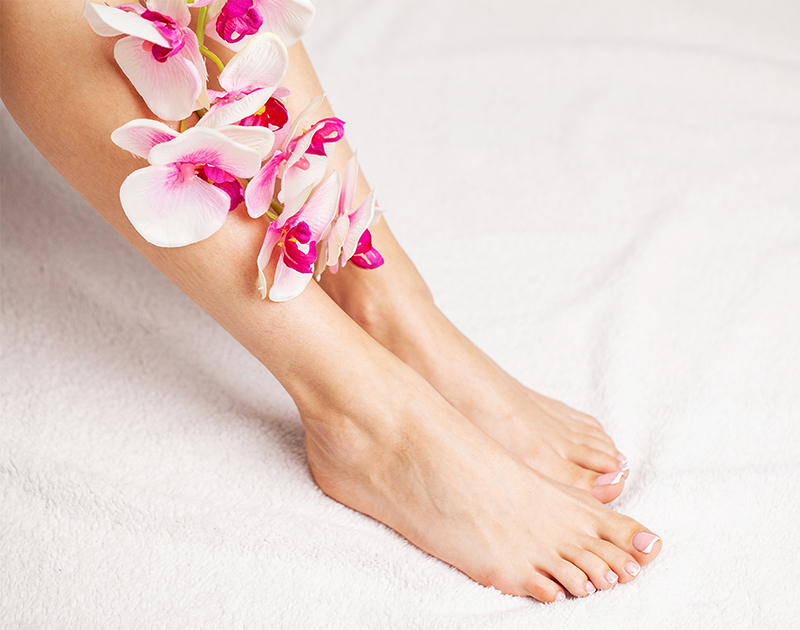 waxing-service-light-concept